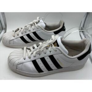 Womens Adidas Superstar White Black Classic Shell Toe Shoe / FV3284 / Size 9.5